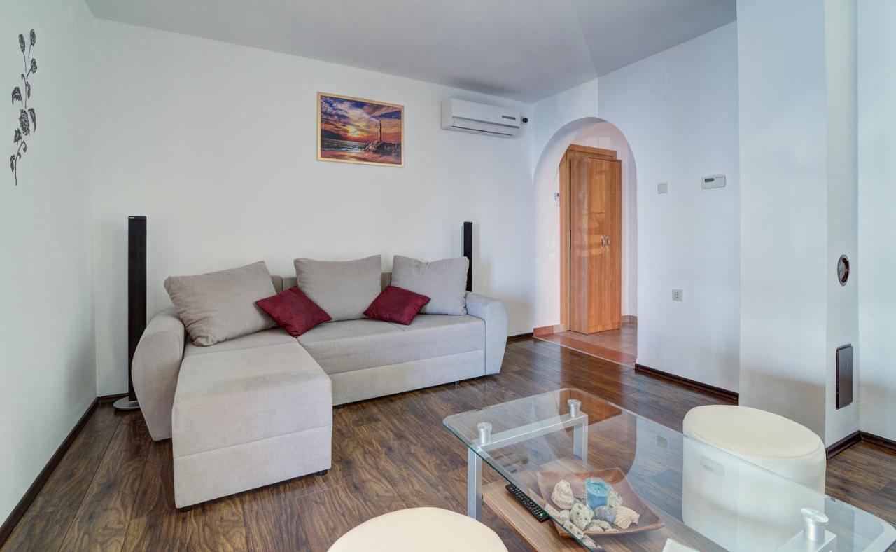 Apartments Lucia Senj 1 Exterior foto