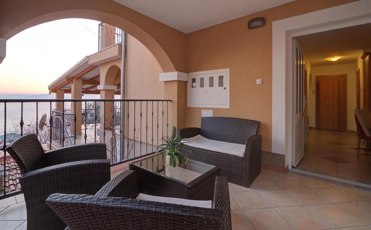 Apartments Lucia Senj 1 Exterior foto