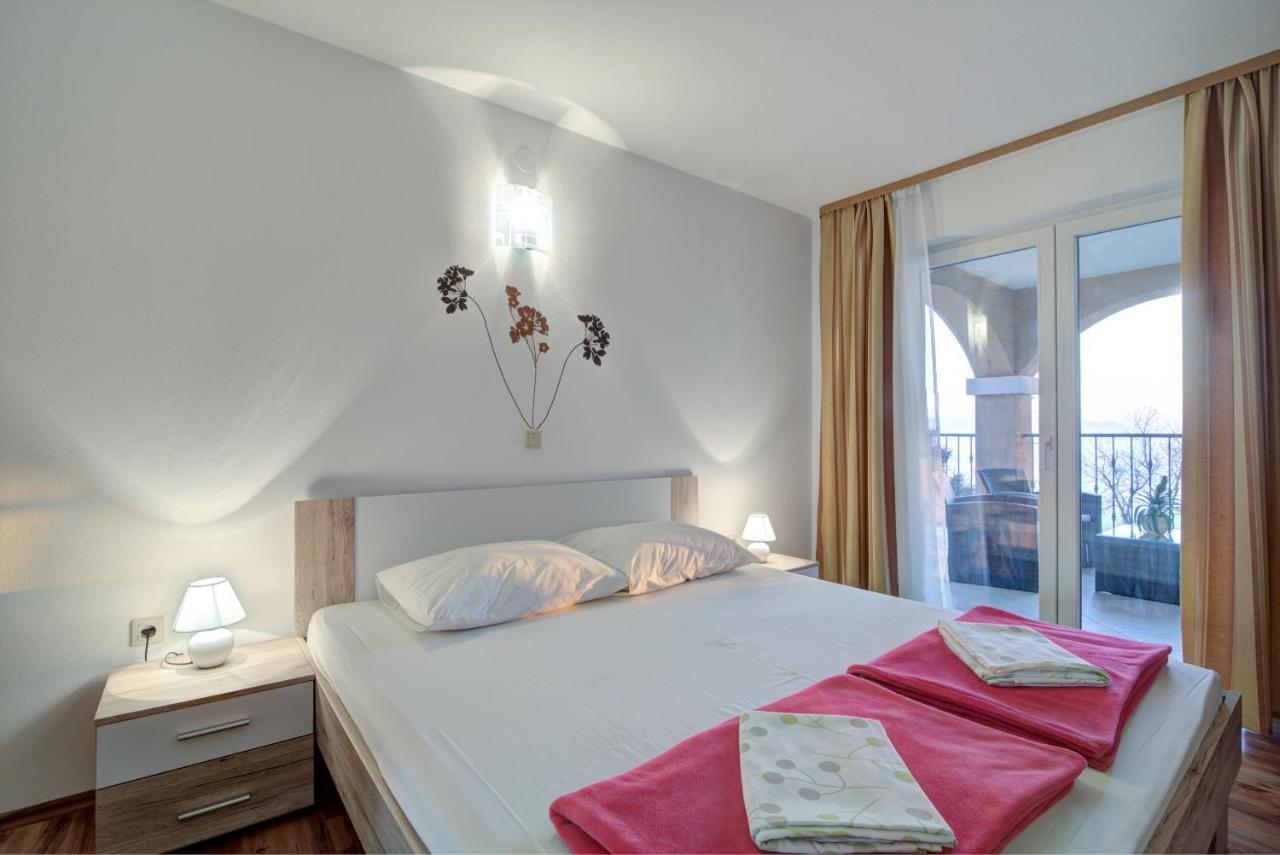 Apartments Lucia Senj 1 Exterior foto