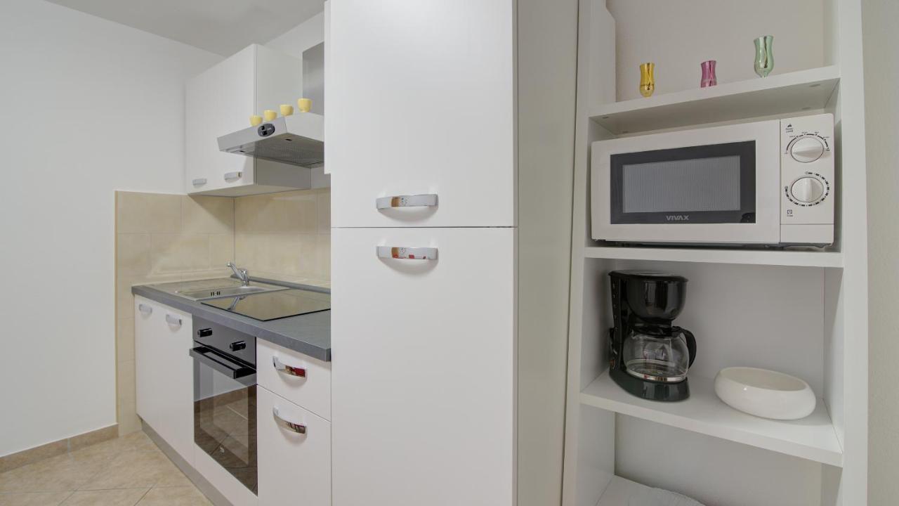 Apartments Lucia Senj 1 Exterior foto